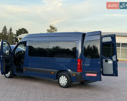Синий Мерседес Sprinter, объемом двигателя 2.2 л и пробегом 271 тыс. км за 25999 $, фото 52 на Automoto.ua