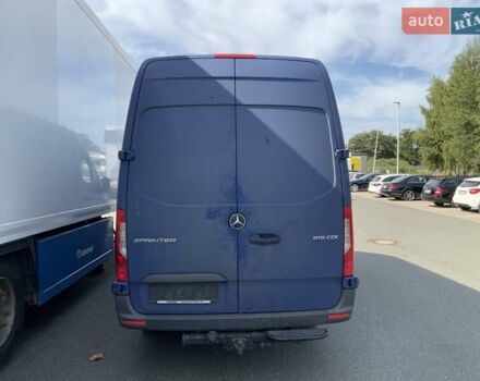 Синий Мерседес Sprinter, объемом двигателя 2.99 л и пробегом 167 тыс. км за 44500 $, фото 4 на Automoto.ua