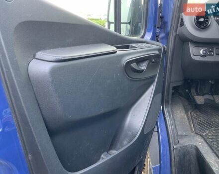 Синий Мерседес Sprinter, объемом двигателя 2.99 л и пробегом 167 тыс. км за 44500 $, фото 14 на Automoto.ua