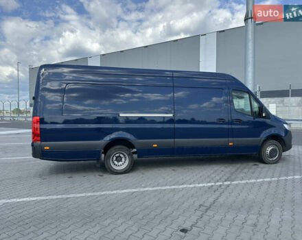 Синий Мерседес Sprinter, объемом двигателя 2.99 л и пробегом 29 тыс. км за 70000 $, фото 7 на Automoto.ua