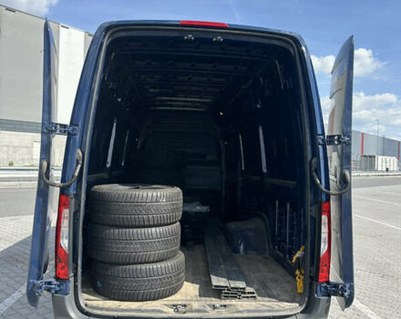 Синий Мерседес Sprinter, объемом двигателя 2.99 л и пробегом 29 тыс. км за 70000 $, фото 17 на Automoto.ua