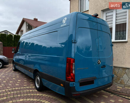 Синий Мерседес Sprinter, объемом двигателя 2.2 л и пробегом 288 тыс. км за 32000 $, фото 17 на Automoto.ua