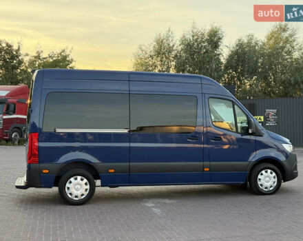 Синий Мерседес Sprinter, объемом двигателя 2.2 л и пробегом 271 тыс. км за 25999 $, фото 20 на Automoto.ua
