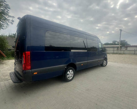 Синий Мерседес Sprinter, объемом двигателя 3 л и пробегом 414 тыс. км за 56725 $, фото 4 на Automoto.ua