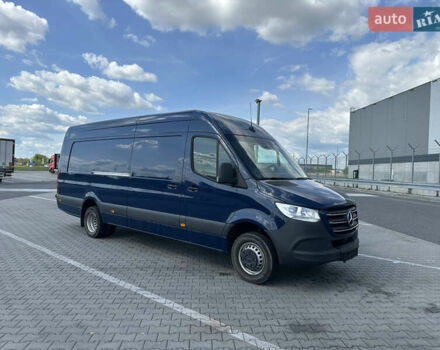 Синий Мерседес Sprinter, объемом двигателя 2.99 л и пробегом 29 тыс. км за 70000 $, фото 1 на Automoto.ua