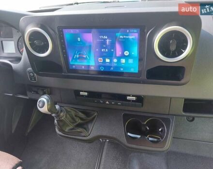 Синій Мерседес Sprinter, об'ємом двигуна 2.99 л та пробігом 275 тис. км за 35191 $, фото 10 на Automoto.ua