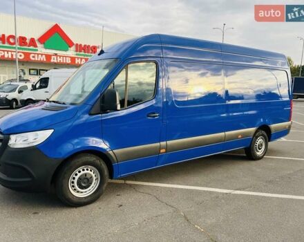 Синий Мерседес Sprinter, объемом двигателя 2.14 л и пробегом 220 тыс. км за 29000 $, фото 14 на Automoto.ua