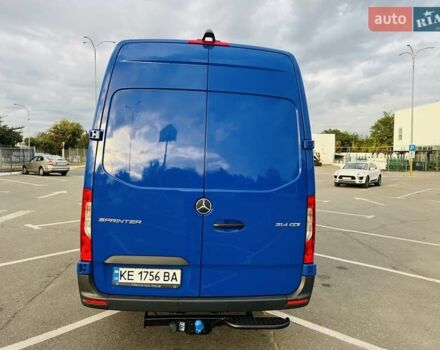 Синий Мерседес Sprinter, объемом двигателя 2.14 л и пробегом 220 тыс. км за 29000 $, фото 8 на Automoto.ua