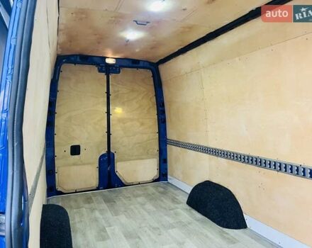 Синий Мерседес Sprinter, объемом двигателя 2.14 л и пробегом 220 тыс. км за 29000 $, фото 28 на Automoto.ua