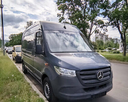 Синий Мерседес Sprinter, объемом двигателя 0 л и пробегом 33 тыс. км за 22268 $, фото 1 на Automoto.ua