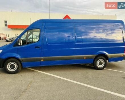 Синий Мерседес Sprinter, объемом двигателя 2.14 л и пробегом 220 тыс. км за 29000 $, фото 11 на Automoto.ua