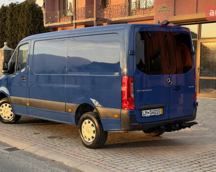 Синий Мерседес Sprinter, объемом двигателя 2.2 л и пробегом 252 тыс. км за 26800 $, фото 29 на Automoto.ua