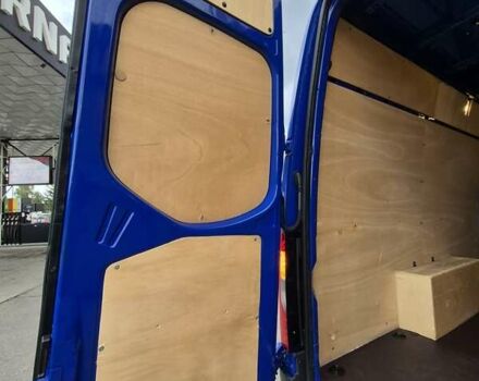 Синій Мерседес Sprinter, об'ємом двигуна 0 л та пробігом 300 тис. км за 29999 $, фото 36 на Automoto.ua