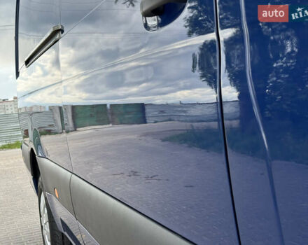 Синий Мерседес Sprinter, объемом двигателя 0 л и пробегом 275 тыс. км за 31900 $, фото 63 на Automoto.ua