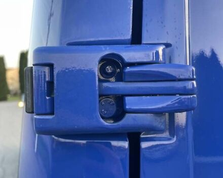 Синий Мерседес Sprinter, объемом двигателя 1.95 л и пробегом 296 тыс. км за 29550 $, фото 21 на Automoto.ua