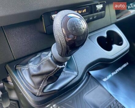 Синий Мерседес Sprinter, объемом двигателя 1.95 л и пробегом 190 тыс. км за 27500 $, фото 21 на Automoto.ua