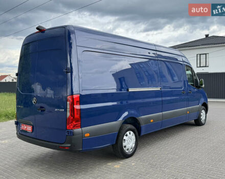 Синий Мерседес Sprinter, объемом двигателя 0 л и пробегом 275 тыс. км за 31900 $, фото 12 на Automoto.ua