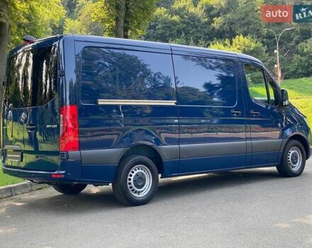 Синий Мерседес Sprinter, объемом двигателя 1.95 л и пробегом 190 тыс. км за 27500 $, фото 14 на Automoto.ua