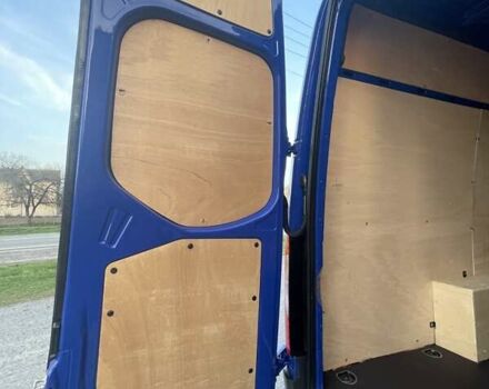 Синий Мерседес Sprinter, объемом двигателя 1.95 л и пробегом 296 тыс. км за 29550 $, фото 38 на Automoto.ua