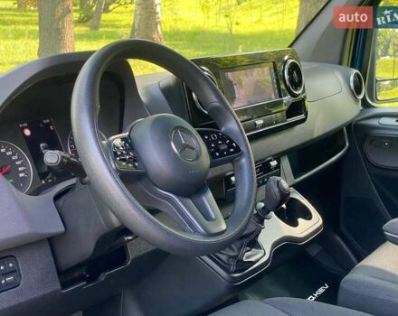 Синий Мерседес Sprinter, объемом двигателя 1.95 л и пробегом 190 тыс. км за 27500 $, фото 17 на Automoto.ua