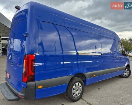 Синій Мерседес Sprinter, об'ємом двигуна 0 л та пробігом 300 тис. км за 29999 $, фото 34 на Automoto.ua