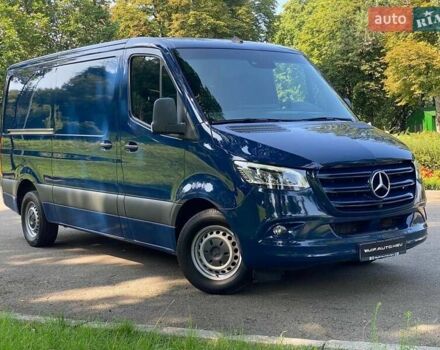 Синий Мерседес Sprinter, объемом двигателя 1.95 л и пробегом 190 тыс. км за 27500 $, фото 1 на Automoto.ua
