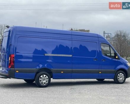 Синій Мерседес Sprinter, об'ємом двигуна 0 л та пробігом 300 тис. км за 31500 $, фото 37 на Automoto.ua
