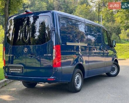 Синий Мерседес Sprinter, объемом двигателя 1.95 л и пробегом 190 тыс. км за 27500 $, фото 3 на Automoto.ua
