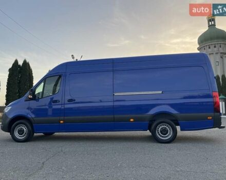 Синий Мерседес Sprinter, объемом двигателя 1.95 л и пробегом 296 тыс. км за 29550 $, фото 15 на Automoto.ua