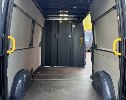 Синий Мерседес Sprinter, объемом двигателя 2.2 л и пробегом 146 тыс. км за 24735 $, фото 6 на Automoto.ua