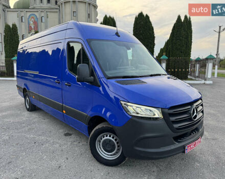 Синий Мерседес Sprinter, объемом двигателя 2 л и пробегом 270 тыс. км за 29090 $, фото 2 на Automoto.ua