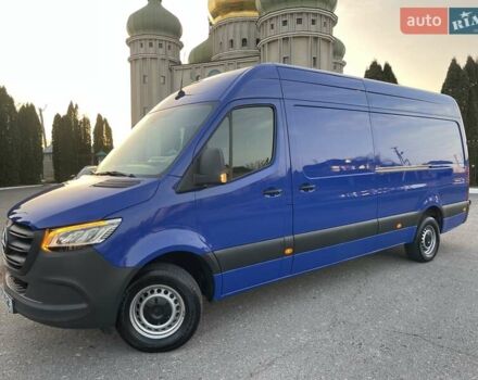 Синий Мерседес Sprinter, объемом двигателя 1.95 л и пробегом 296 тыс. км за 29550 $, фото 5 на Automoto.ua