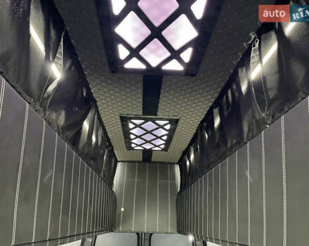 Синий Мерседес Sprinter, объемом двигателя 3 л и пробегом 101 тыс. км за 69500 $, фото 32 на Automoto.ua