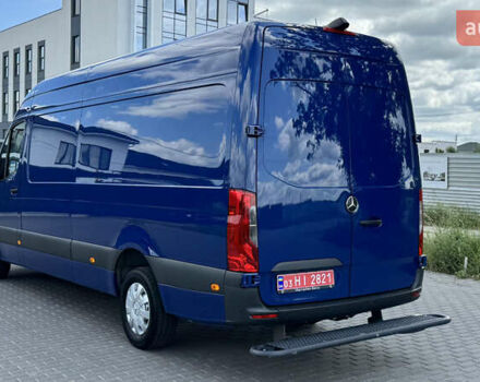 Синий Мерседес Sprinter, объемом двигателя 0 л и пробегом 237 тыс. км за 33500 $, фото 6 на Automoto.ua
