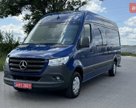 Синий Мерседес Sprinter, объемом двигателя 0 л и пробегом 237 тыс. км за 33500 $, фото 1 на Automoto.ua