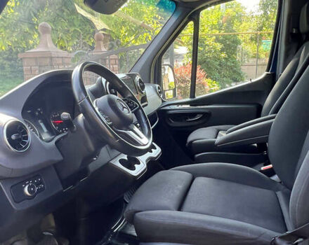 Синий Мерседес Sprinter, объемом двигателя 1.95 л и пробегом 240 тыс. км за 31074 $, фото 21 на Automoto.ua