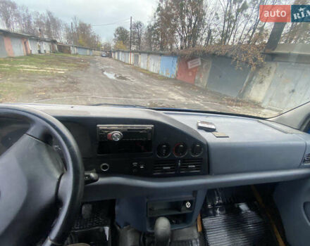 Синий Мерседес Sprinter, объемом двигателя 2.87 л и пробегом 300 тыс. км за 4500 $, фото 10 на Automoto.ua