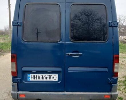 Синий Мерседес Sprinter, объемом двигателя 0 л и пробегом 280 тыс. км за 5200 $, фото 6 на Automoto.ua