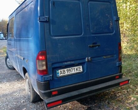 Синій Мерседес Sprinter, об'ємом двигуна 2.1 л та пробігом 400 тис. км за 9500 $, фото 7 на Automoto.ua