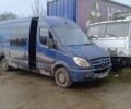 Синий Мерседес Sprinter, объемом двигателя 2.1 л и пробегом 400 тыс. км за 6999 $, фото 1 на Automoto.ua