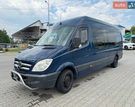 Синій Мерседес Sprinter, об'ємом двигуна 2.15 л та пробігом 650 тис. км за 10799 $, фото 2 на Automoto.ua