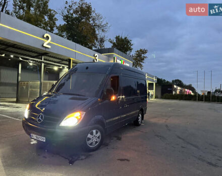 Синий Мерседес Sprinter, объемом двигателя 3 л и пробегом 400 тыс. км за 11000 $, фото 2 на Automoto.ua