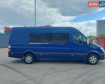 Синий Мерседес Sprinter, объемом двигателя 2.14 л и пробегом 749 тыс. км за 30000 $, фото 1 на Automoto.ua