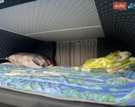 Синій Мерседес Sprinter, об'ємом двигуна 2.14 л та пробігом 238 тис. км за 35999 $, фото 9 на Automoto.ua