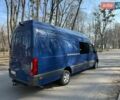 Синий Мерседес Sprinter, объемом двигателя 2.14 л и пробегом 300 тыс. км за 48585 $, фото 3 на Automoto.ua
