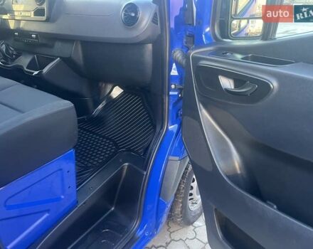 Синий Мерседес Sprinter, объемом двигателя 2.2 л и пробегом 161 тыс. км за 22800 $, фото 9 на Automoto.ua