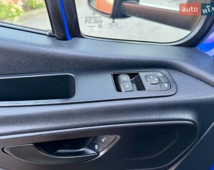 Синій Мерседес Sprinter, об'ємом двигуна 2.2 л та пробігом 283 тис. км за 31399 $, фото 23 на Automoto.ua