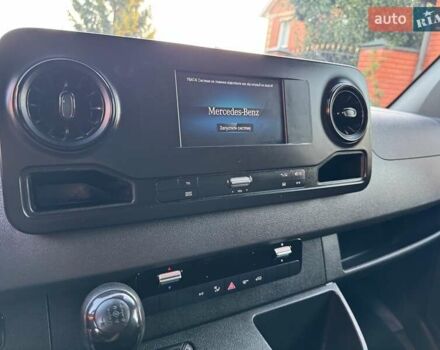 Синій Мерседес Sprinter, об'ємом двигуна 2.2 л та пробігом 283 тис. км за 31399 $, фото 26 на Automoto.ua