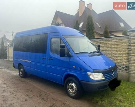 Синий Мерседес Sprinter, объемом двигателя 2.2 л и пробегом 387 тыс. км за 9000 $, фото 8 на Automoto.ua