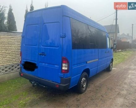 Синий Мерседес Sprinter, объемом двигателя 2.2 л и пробегом 387 тыс. км за 9000 $, фото 9 на Automoto.ua